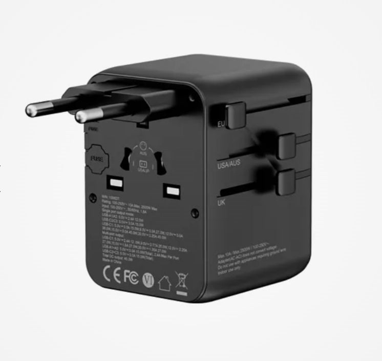 GaN 45W PD High Performance 5 USB World Travel Adaptor