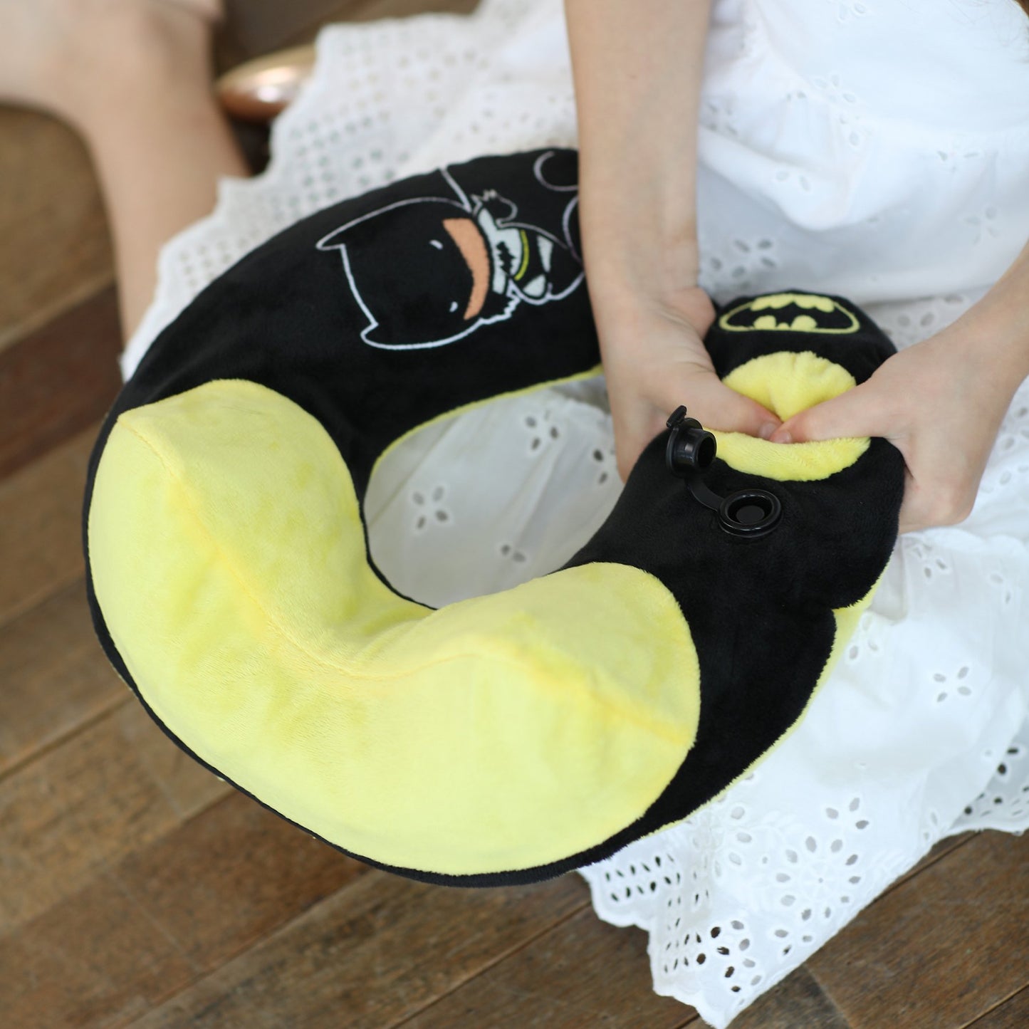 Justice League 3D Pump Neck Pillow - Batman