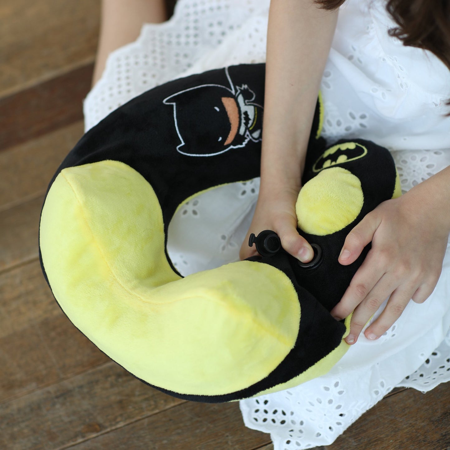 Justice League 3D Pump Neck Pillow - Batman