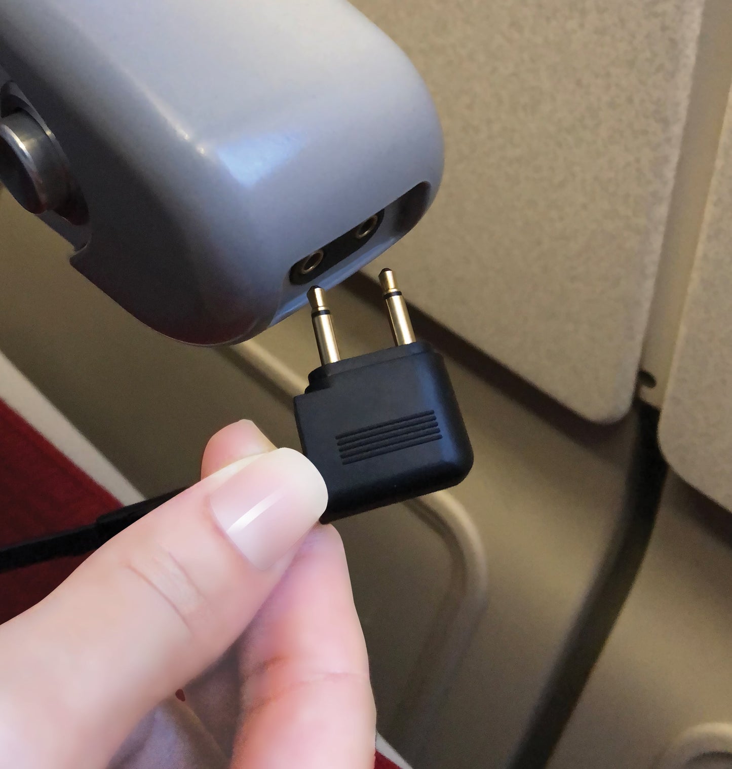 Dual 3.5mm Airplane Headphone Adapter Prong Jack