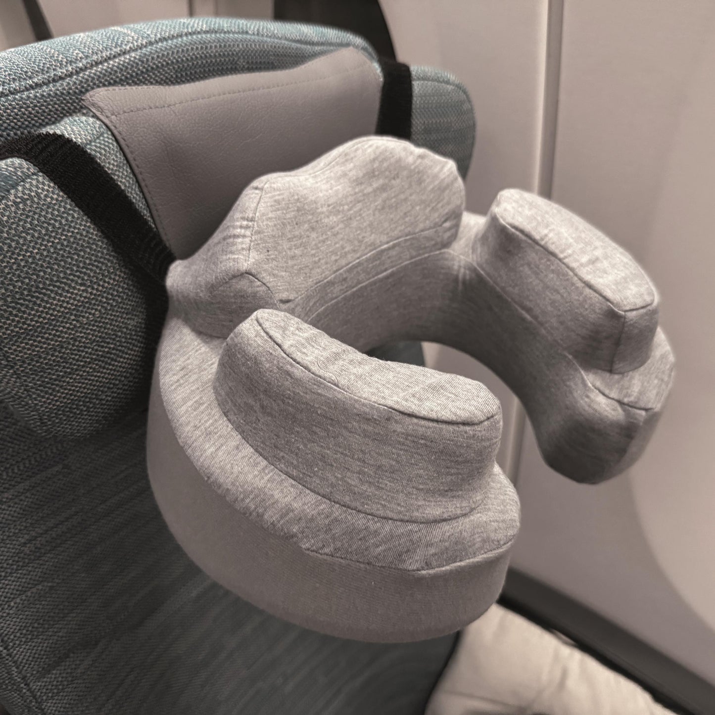 Eco-friendly Comfort-Bounce Memory Foam Neck Pillow