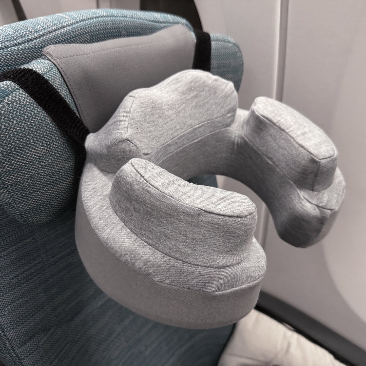 Eco-friendly Comfort-Bounce Memory Foam Neck Pillow