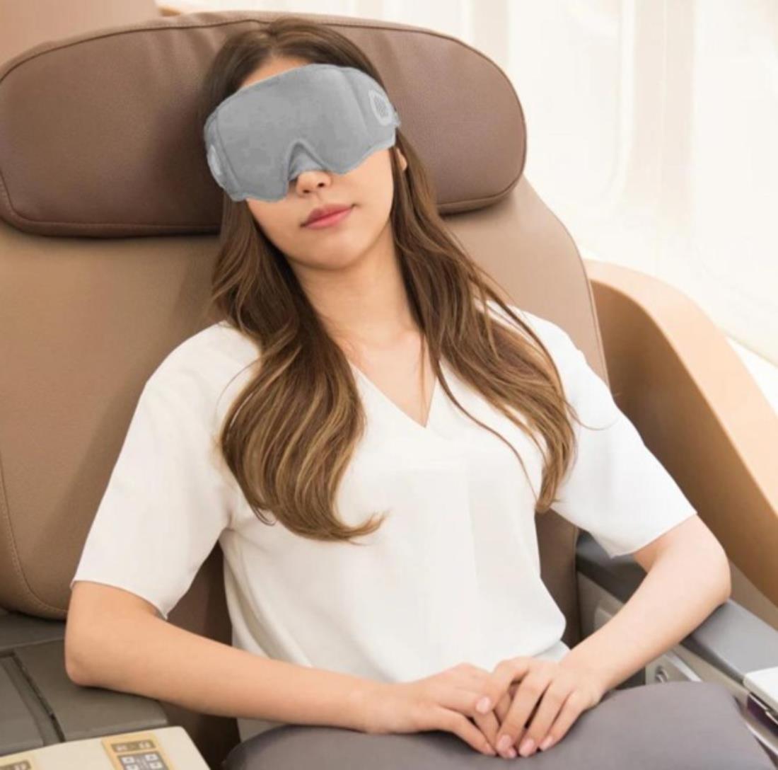 Eco-friendly 3D Breathable Sleep Mask - Grey